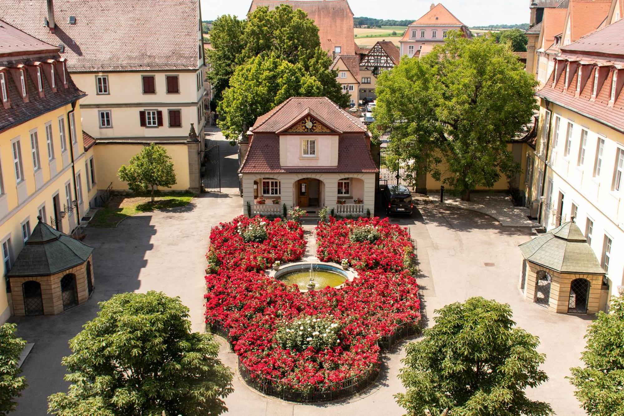 Biohotel Schloss Kirchberg Kirchberg an der Jagst Exteriör bild
